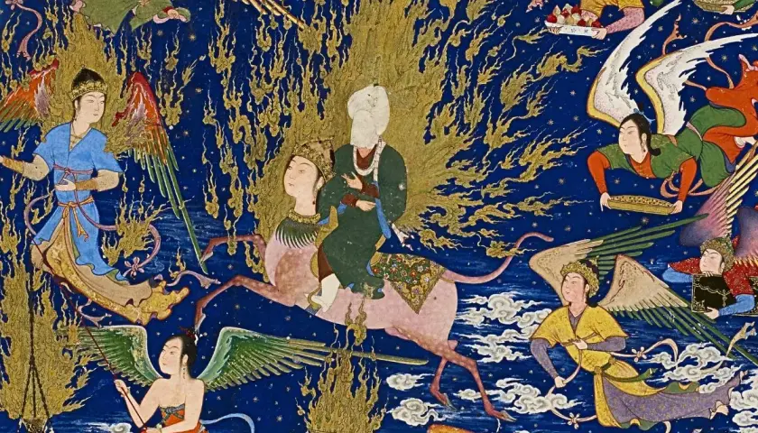 En illustration som visar en mytisk resa, med en figur som rider på ett bevingat djur, omgiven av änglar och himmelska varelser. Denna bild kan ge intressanta fakta om Muhammeds himmelsfärd.
