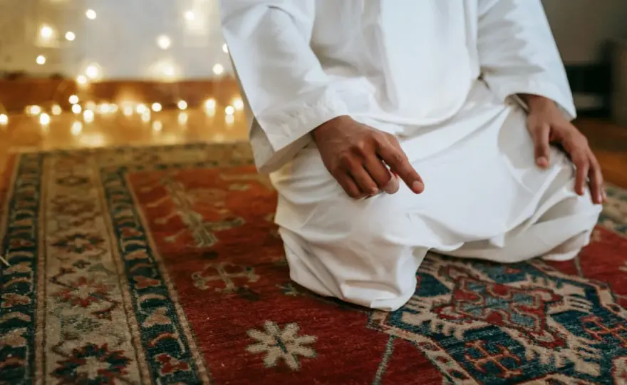 Salat - Allt om den rituella bönen i islam